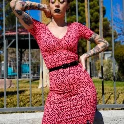 Neon Dreams SOURPUSS LEOPARD MIDI SKIRT NEON PINK