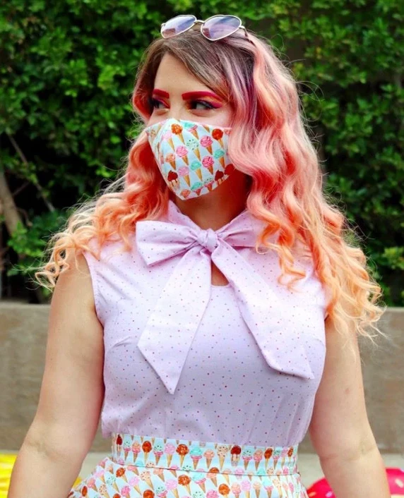 RETROLICIOUS COTTON CANDY CELEBRATE BOW TOP