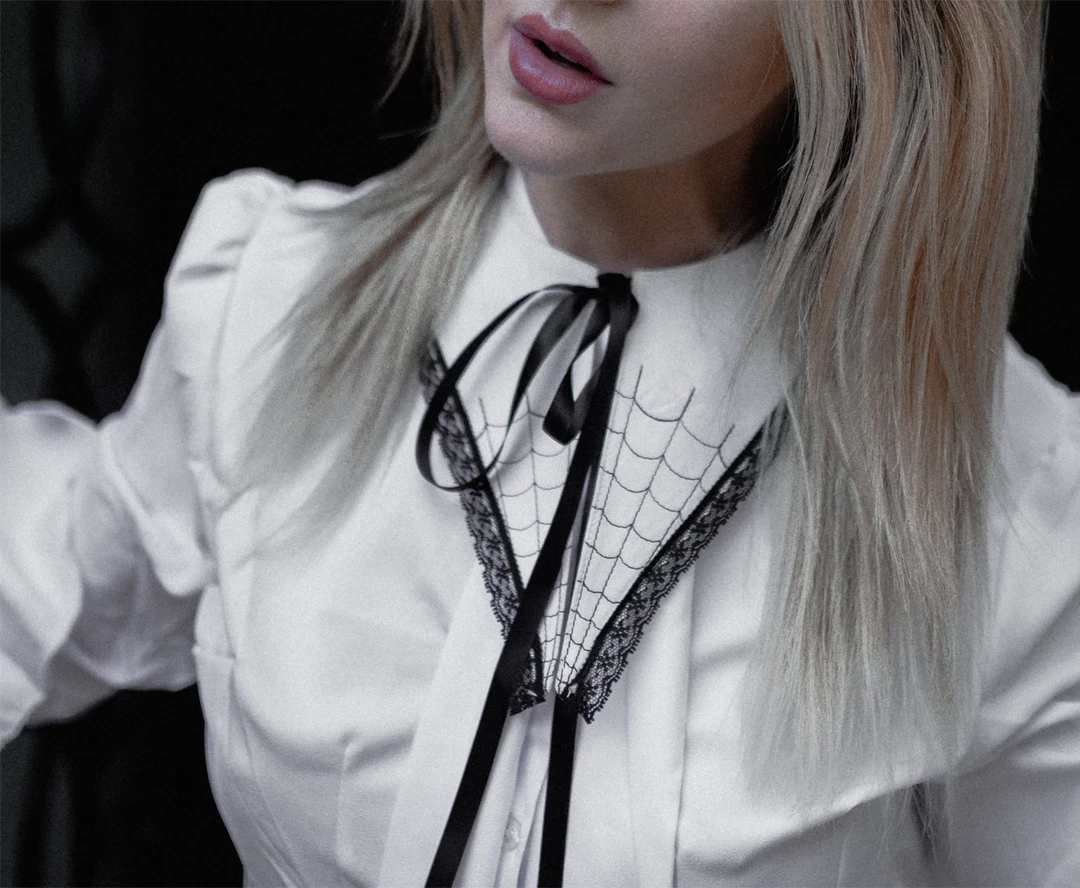 LIVELY GHOSTS CREEP COLLAR GHOST WHITE