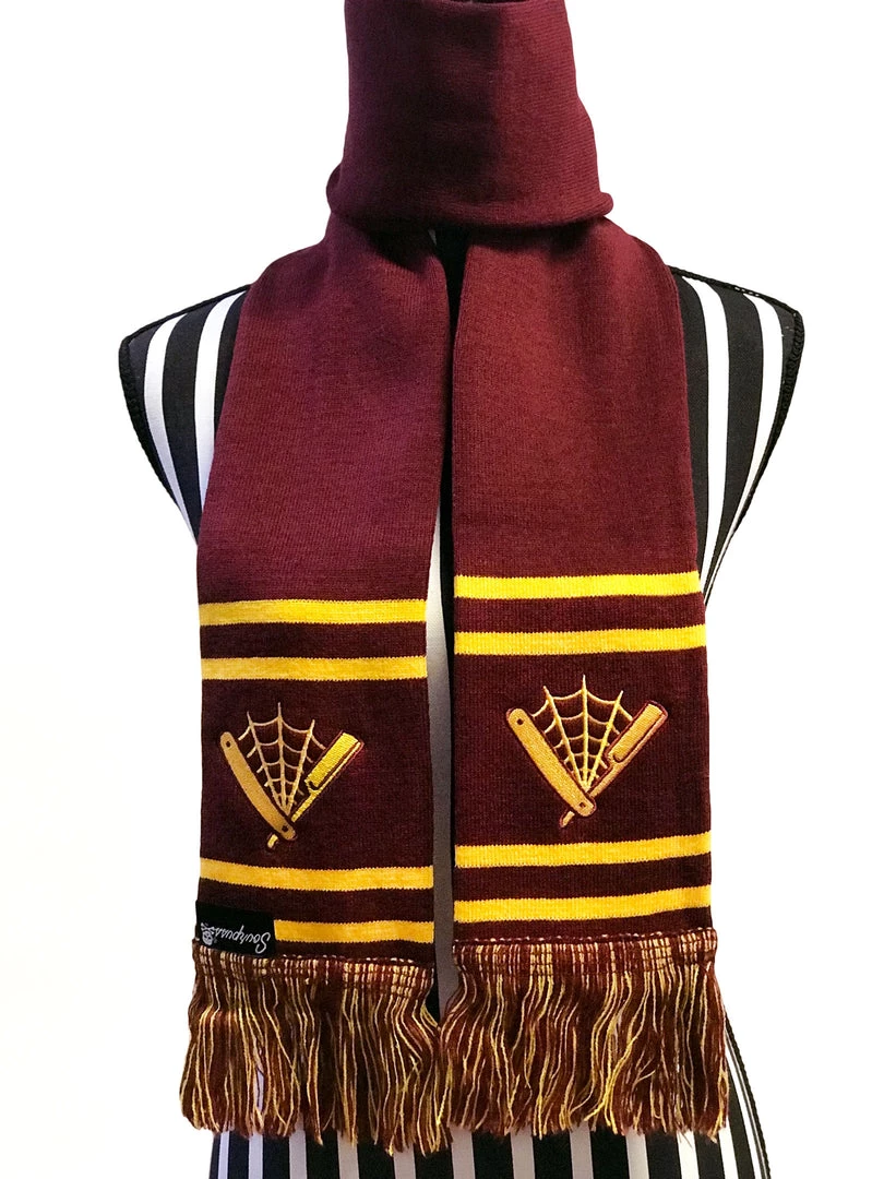 SOURPUSS STRAIGHT RAZOR KNIT SCARF