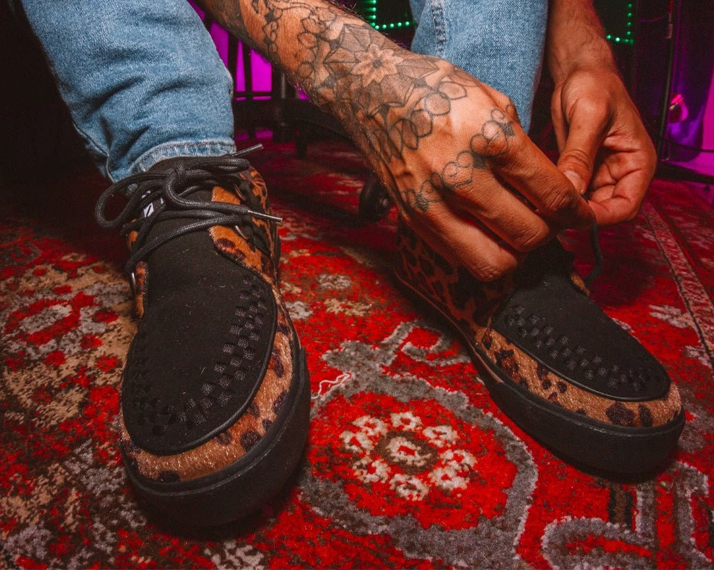 T.U.K. D-RING VEGAN VLK SNEAKER BLACK AND LEOPARD