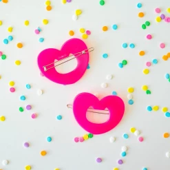 Accessories THE PINK SAMURAI CAT HEART HAIR CLIP BRIGHT PINK