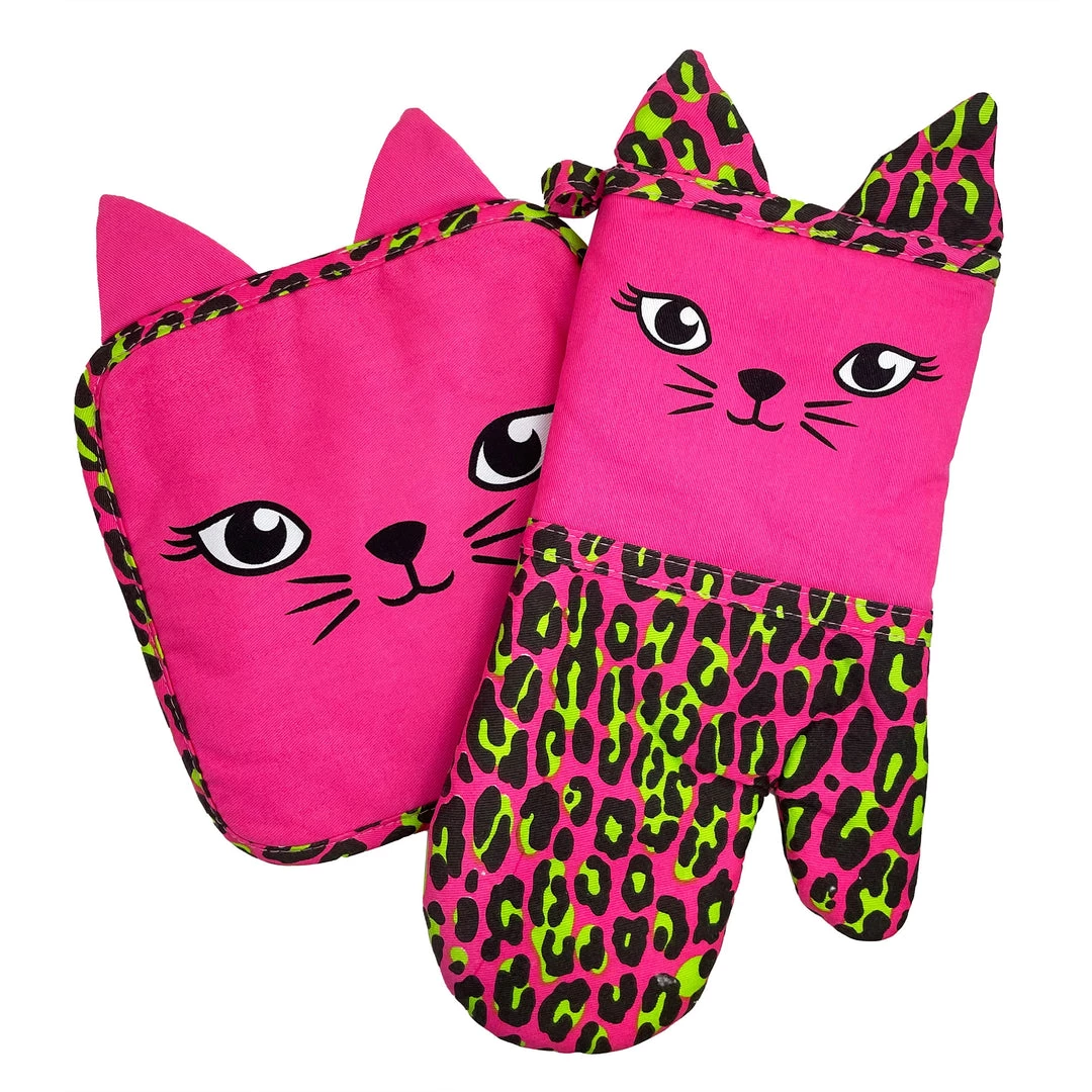 Shop Sourpuss SOURPUSS PINK LEOPARD KITCHEN SET