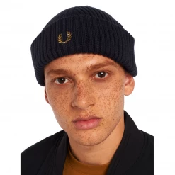 FRED PERRY SHORT RIBBED BEANIE BLACK