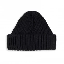 FRED PERRY SHORT RIBBED BEANIE BLACK