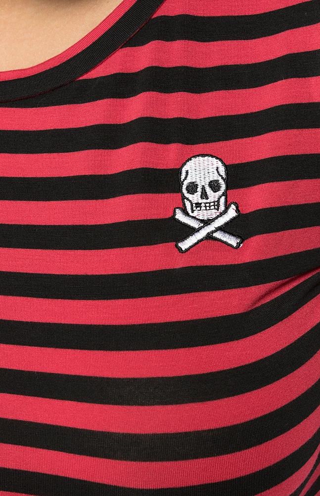 Shop Sour+Plus SOURPUSS STRIPED JOLLY ROGER CREW NECK TOP RED/BLK