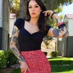 SOURPUSS VAVAVOOM TOP BLACK Shop Sour+Plus